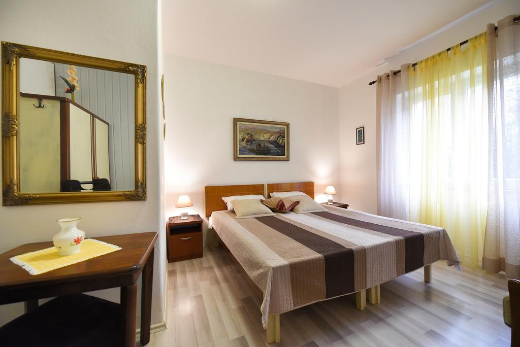 Apartments Dado Задар Екстер'єр фото